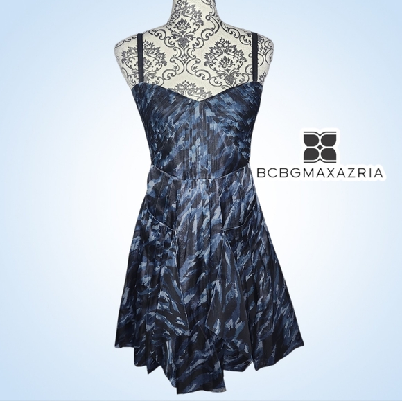 BCBGMaxAzria Dresses & Skirts - BCBGMAXAZRIA Black & Blue Dress - 4
